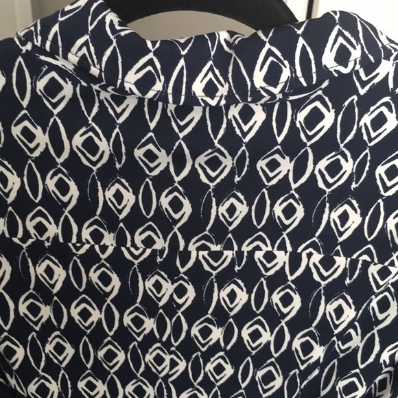 NWT Classically stylish “upgraded” shirt dress - Picture 12 of 15